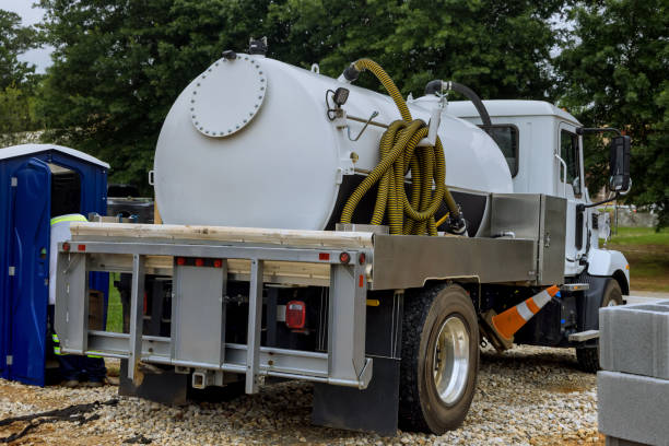 Best Construction site porta potty rental  in Englewood Cliffs, NJ